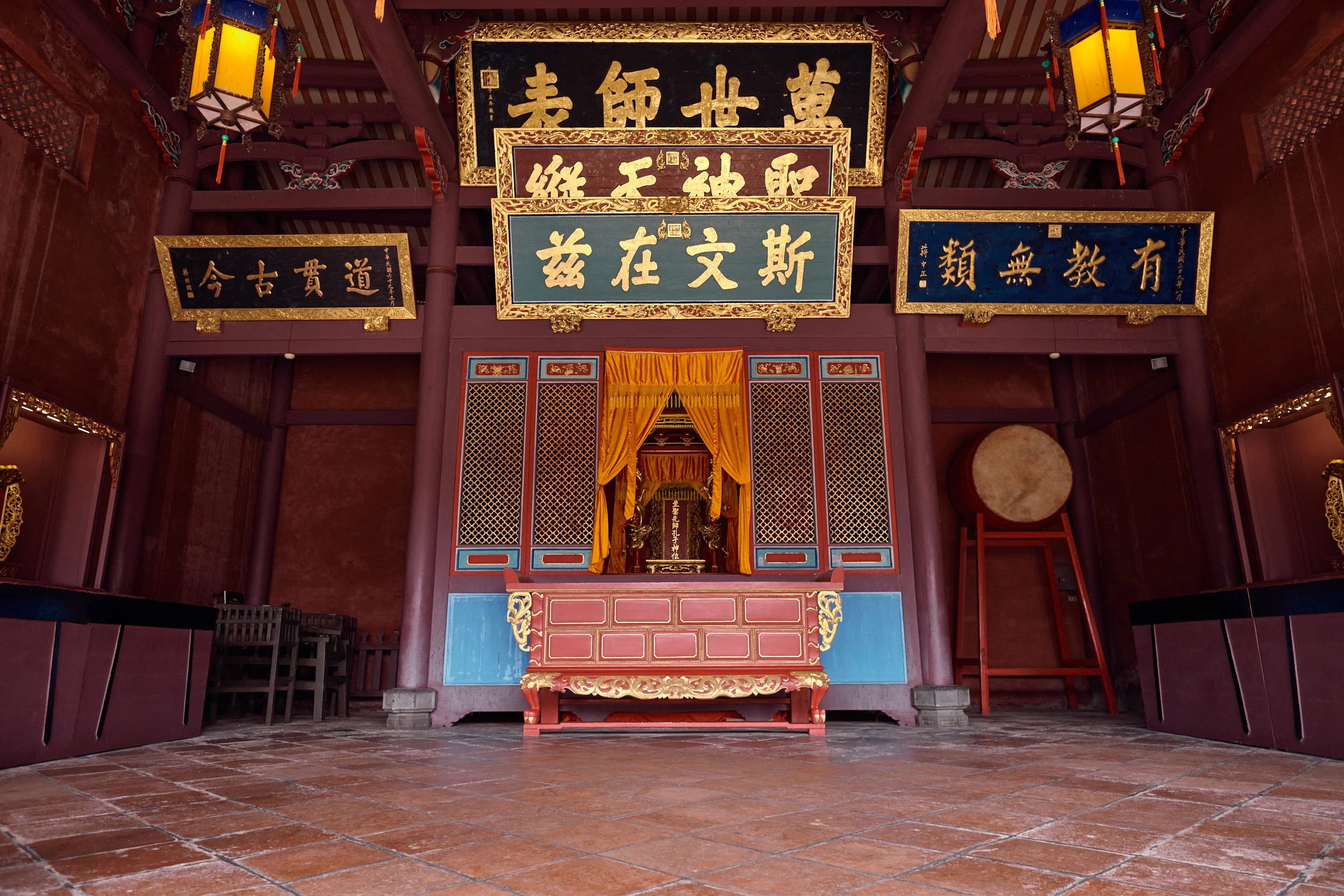 Ta Cheng Palace - Confucian Temple - Tainan
