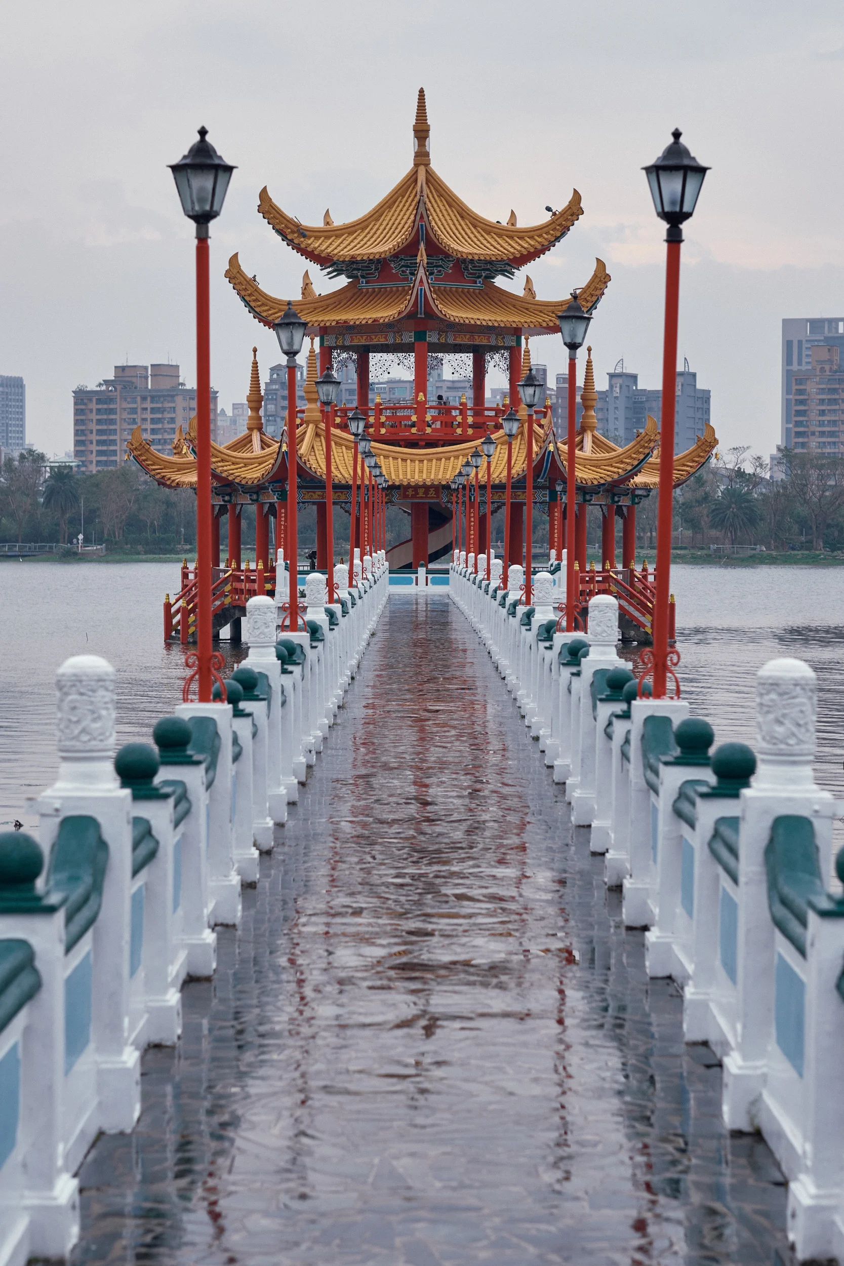 Wuli Pavilion at Lotus Pond - Kaohsiung