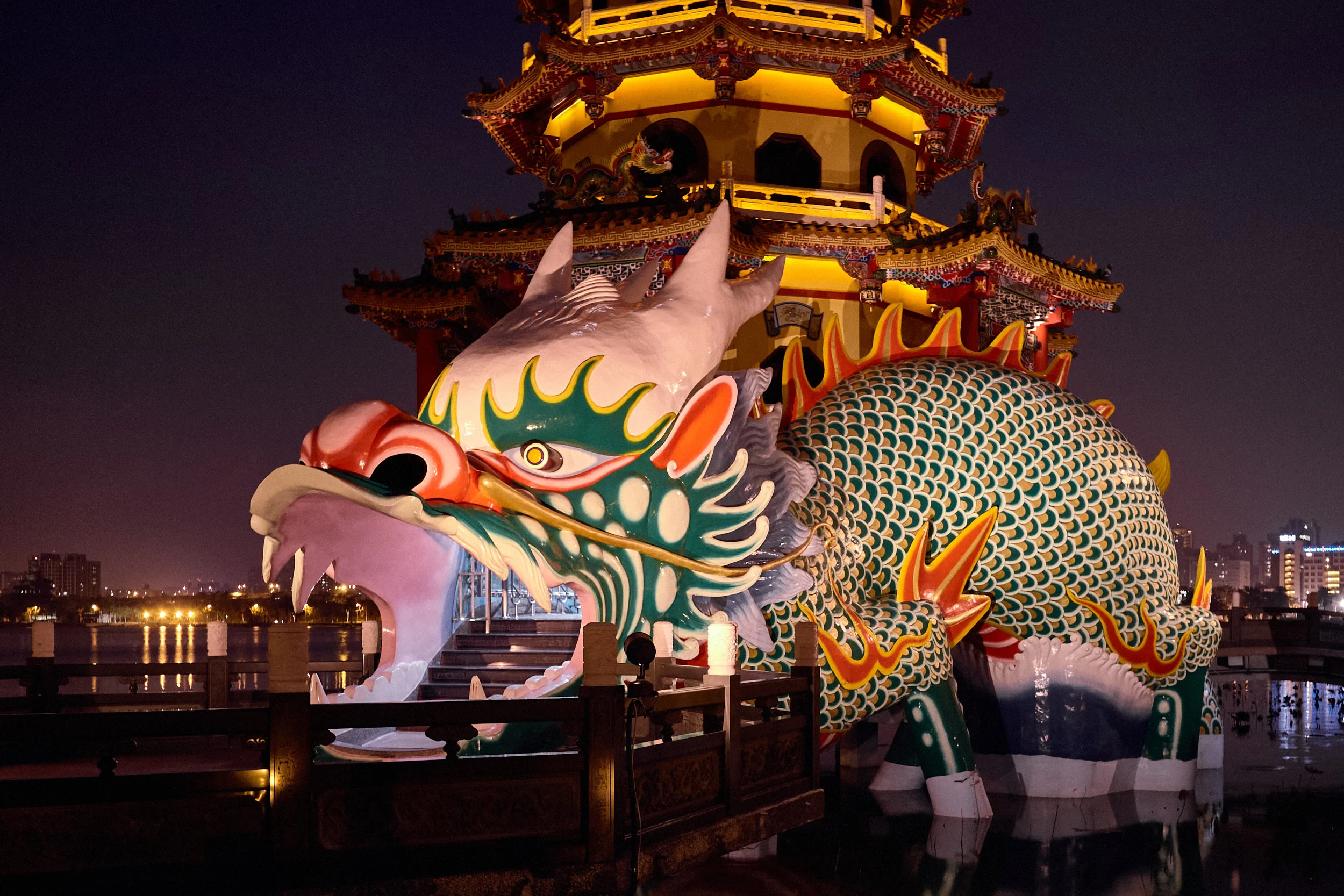 Dragon and Tiger Pagodas - Kaohsiung