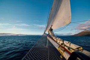 Leaving Adventfjorden in the evening