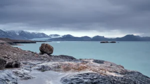 View from Blomstrandhalvøya to Kongsbreen