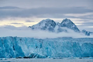 Glacier front of Monacobreen