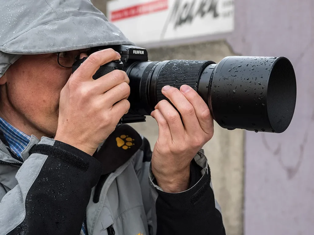 The author using the Fuji GFX 50S, Photo courtesy of Hermann Will, Fine Art Printer